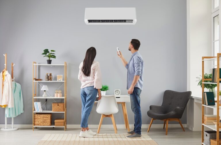family looking at split system upgrade