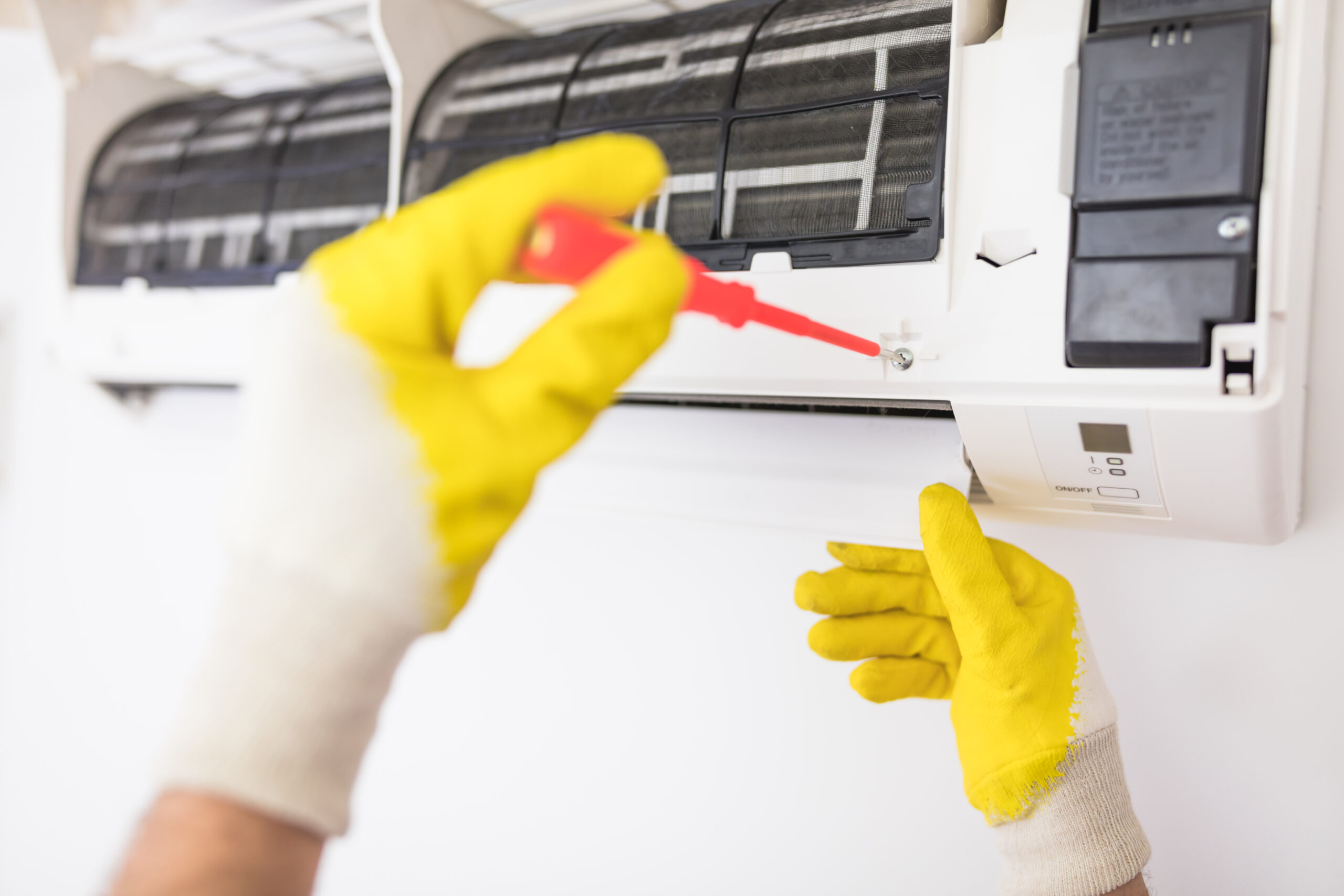 Split System Airconditioner Service